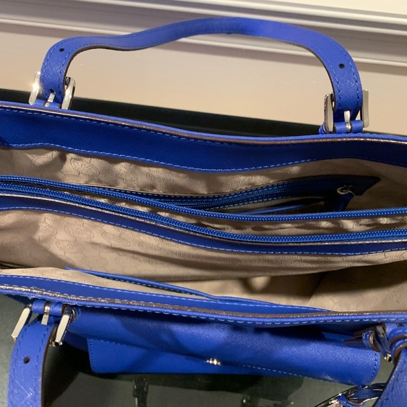 MK HANDBAG - Picture 2 of 5